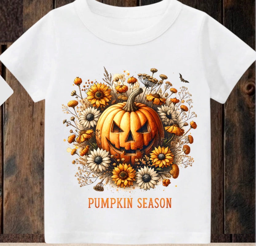 Tiny terror Tee- pretty pumpkin 🎃 season
