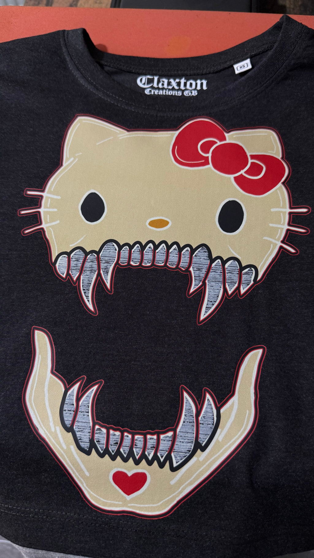 Killer Kitty🐱🎀 Cropped Tee Claxton Creations GB