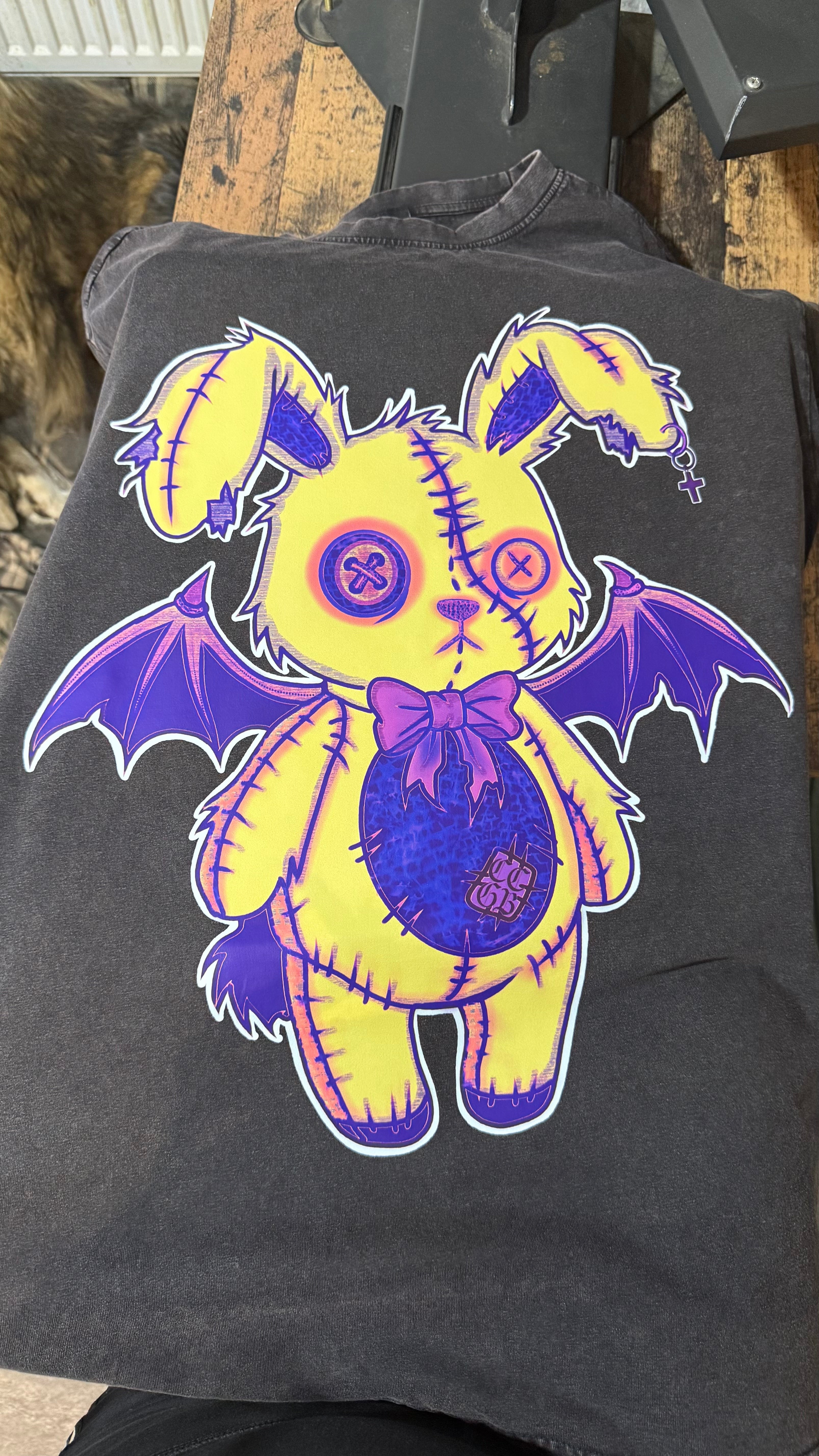 The Hexed Hare🐇Unisex Black oversized acid wash tee🖤 Claxton Creations GB